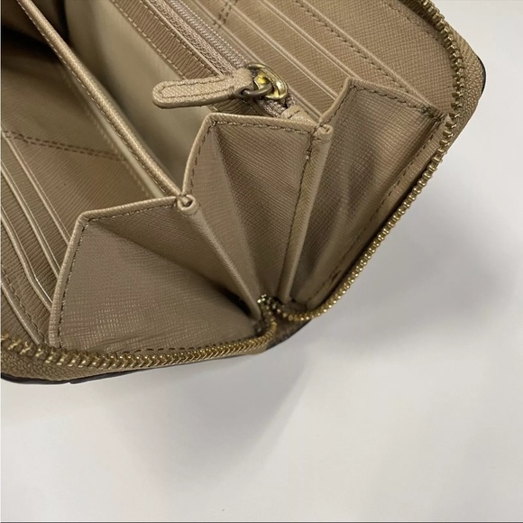 Coach Womens Wallet Zip Around Accordion Solid Beige Leather #0943 - Picture 9 of 15
